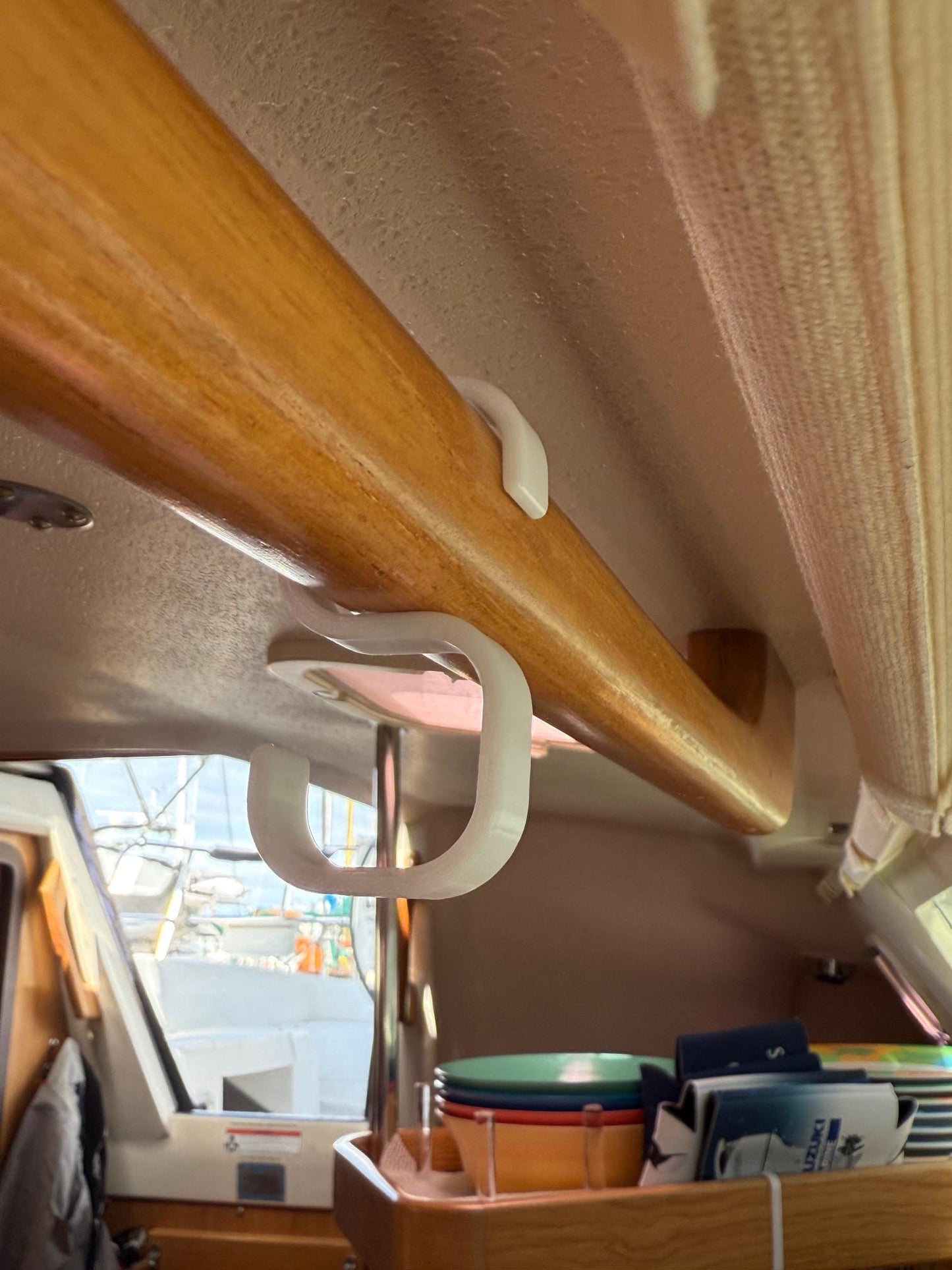 Catalina Sailboat accessory hooks (Pack of 4)  for your Grab Rails.